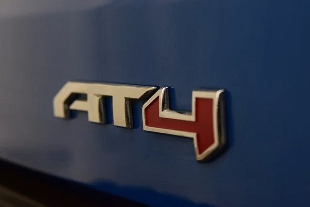 2023-gmc-sierra-1500-at4-z7x (101)