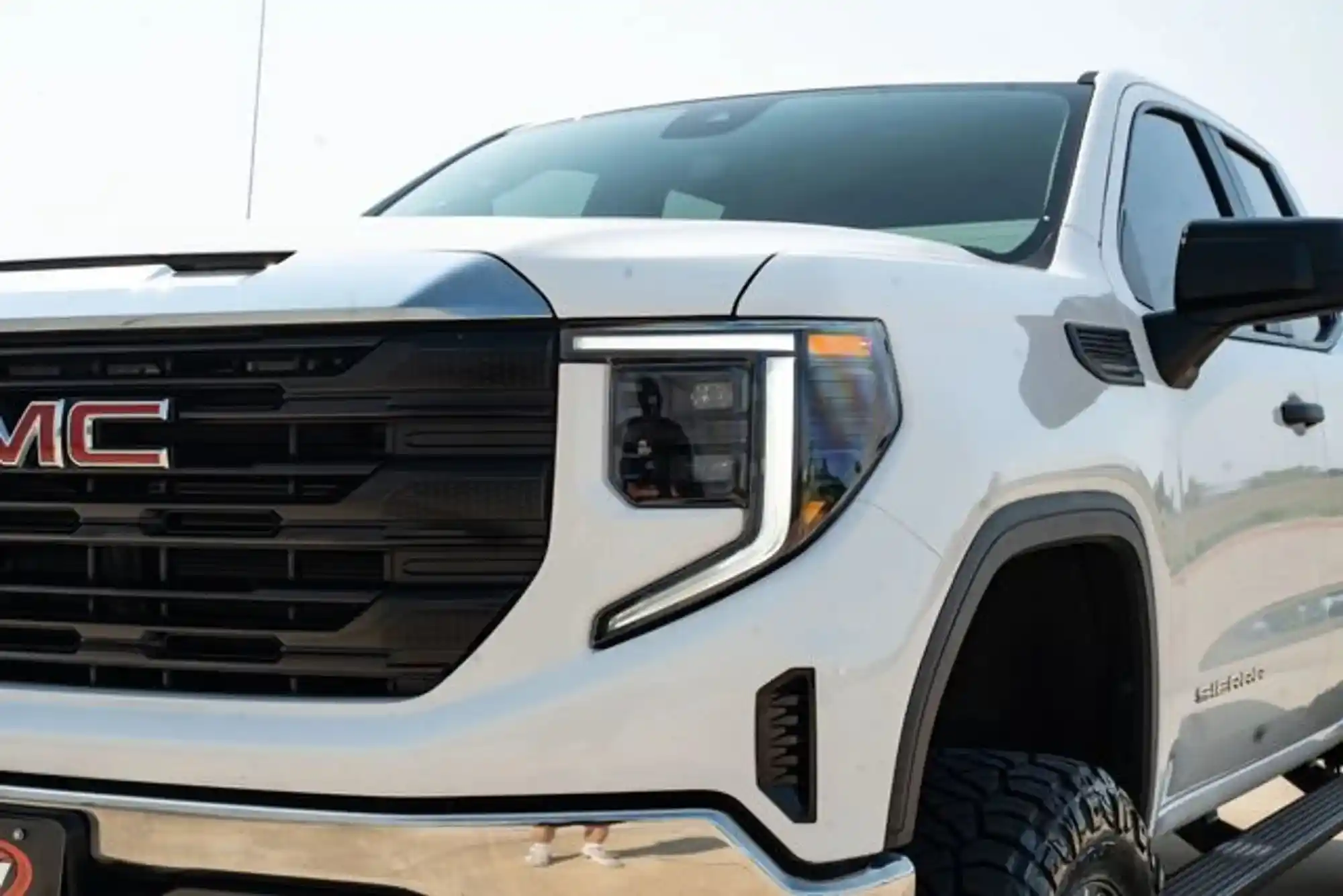 2023-gmc-sierra-1500-pro-4x4-lifted-with-upgrades-for-sale-dallas-tx-12
