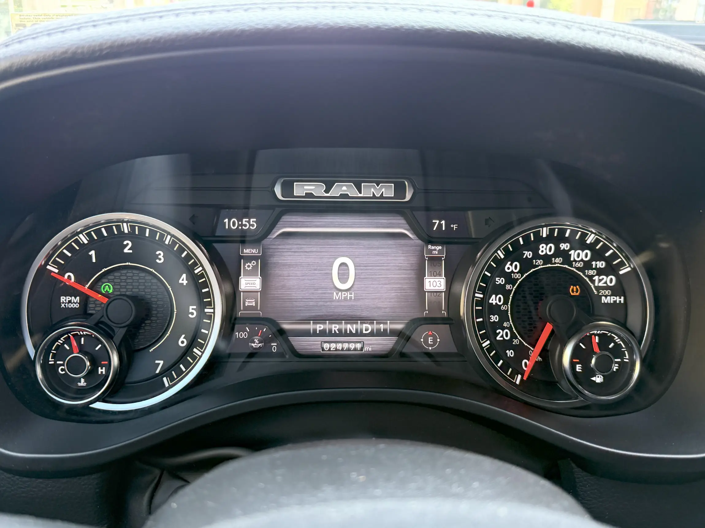 2023-ram-1500-laramie-for-sale-chicago-il-04