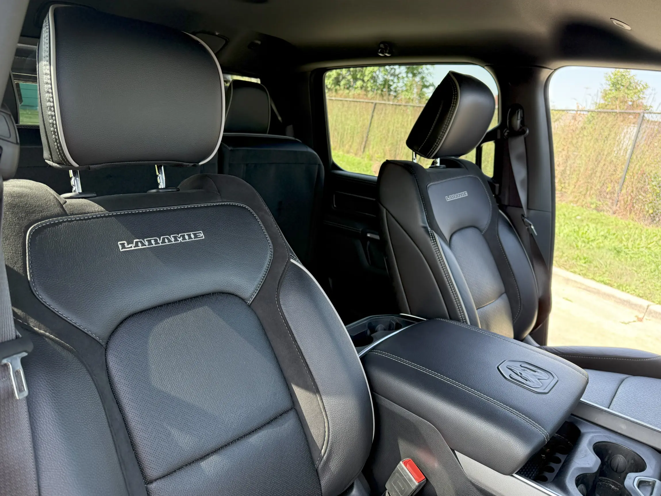 2023-ram-1500-laramie-for-sale-chicago-il-16