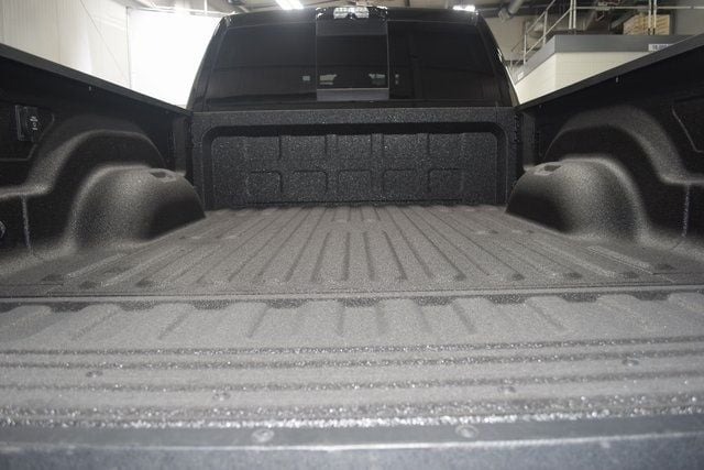 2023-ram-2500-laramie-level-b-night (23)