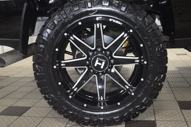 2023-ram-2500-laramie-level-b-night (29)