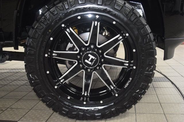 2023-ram-2500-laramie-level-b-night (32)