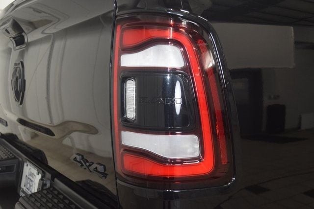 2023-ram-2500-laramie-level-b-night (36)