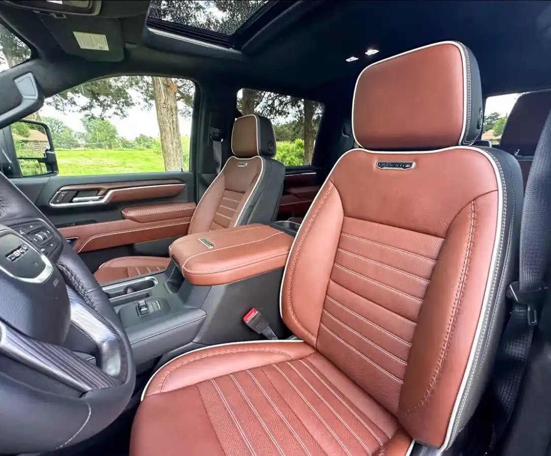2024-GMC-Denali-Ultimate-HD-04