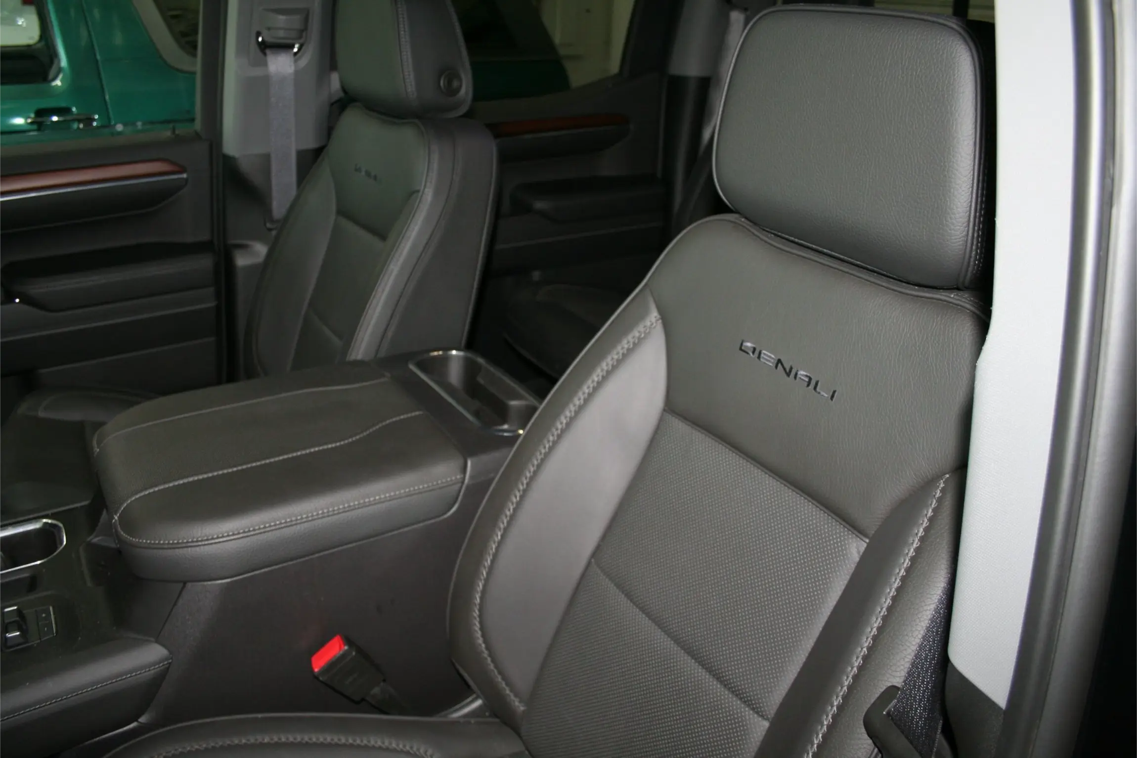 2024-gmc-sierra-1500-denali-for-sale-37