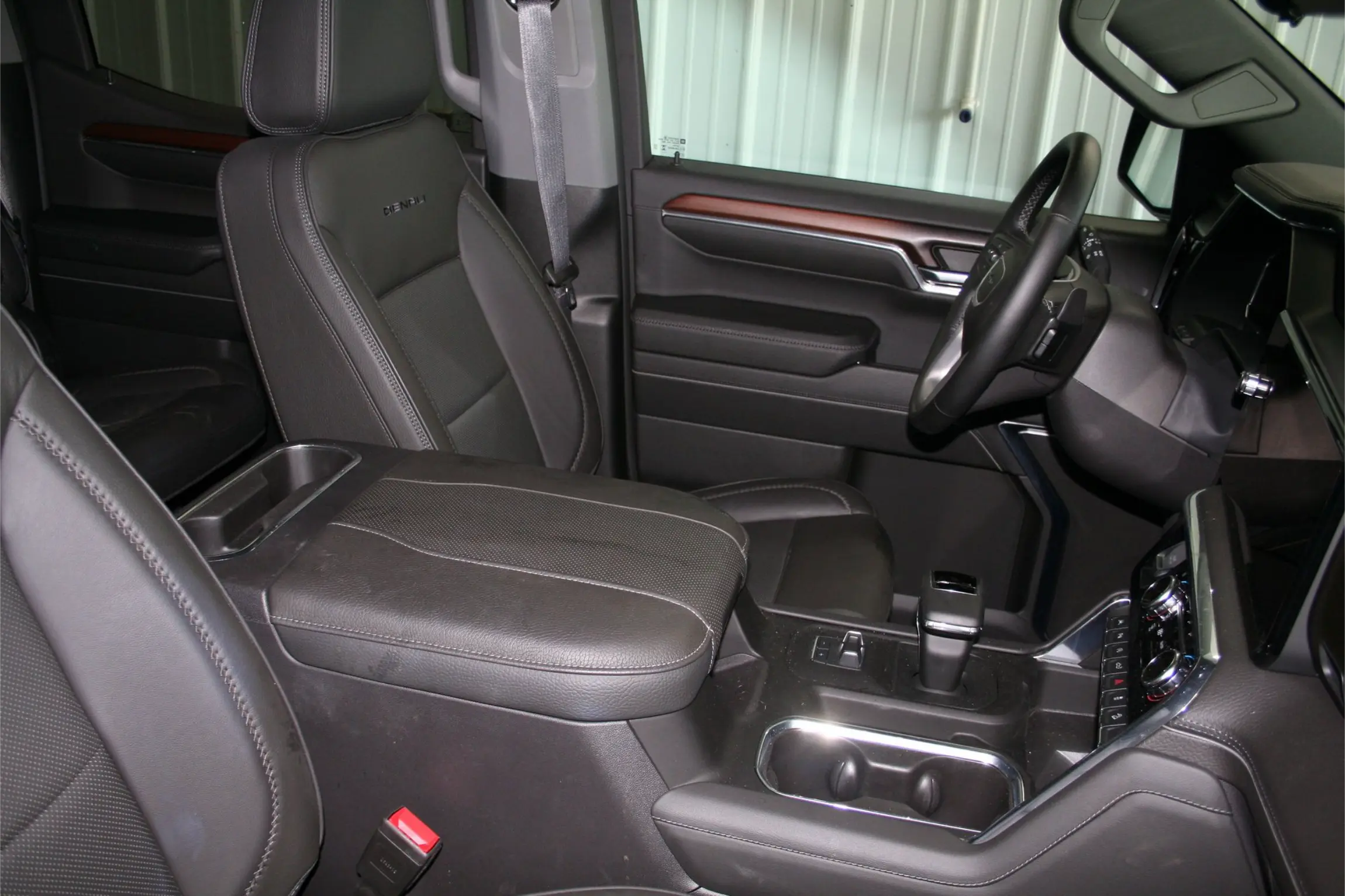 2024-gmc-sierra-1500-denali-for-sale-47