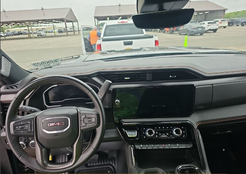 2024-gmc-sierra-at4 (6)