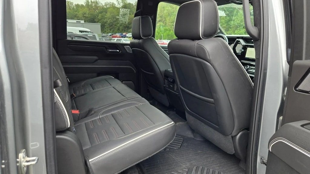 2024-gmc-sierra-at4x-for-sale (9)