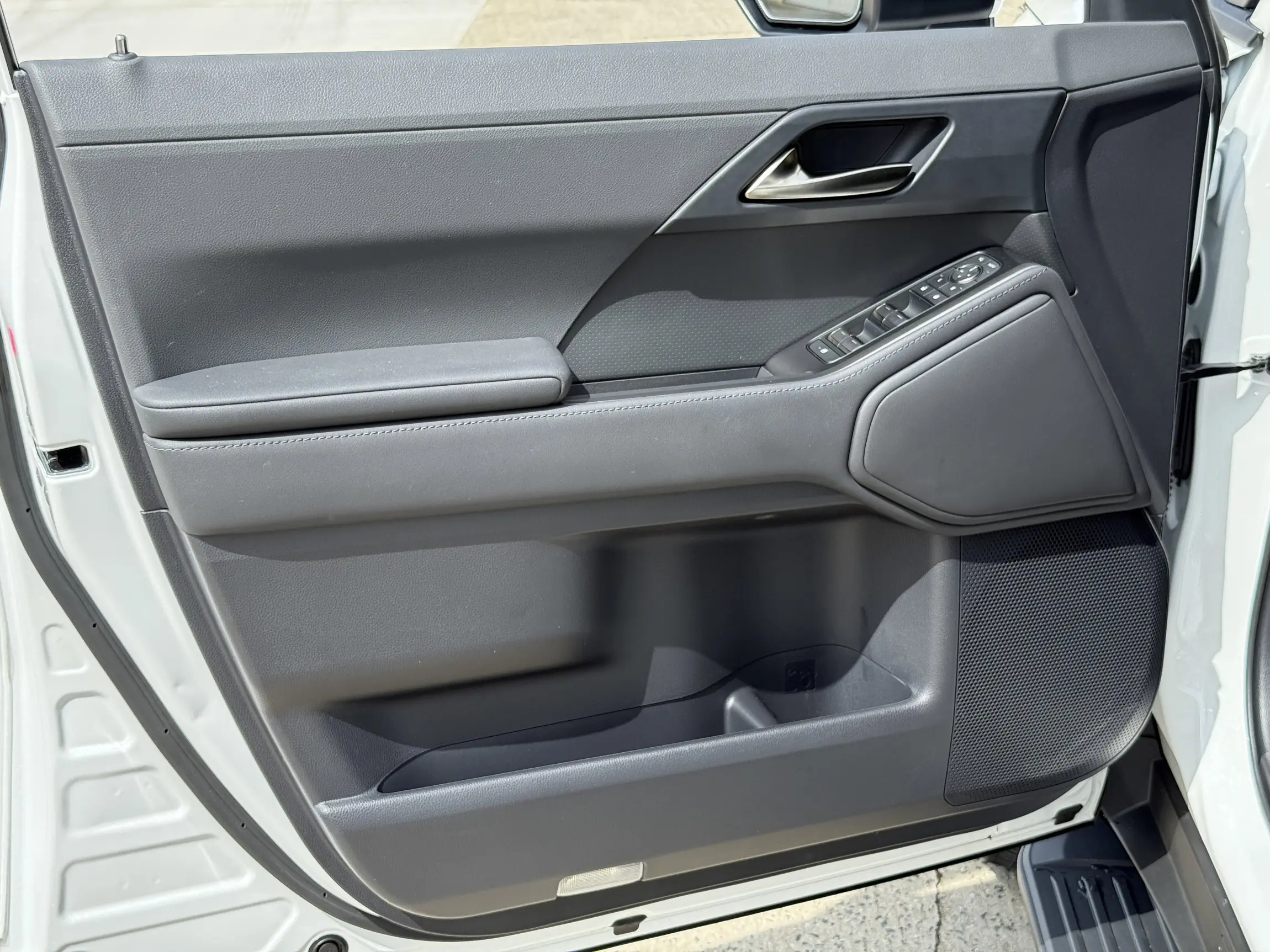 2024-lexus-gx-550-for-sale-charlotte-nc-12