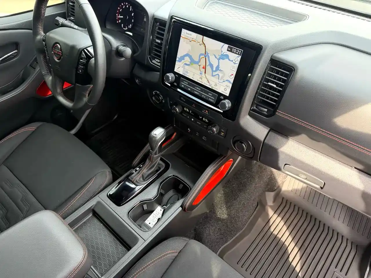 2024-nissan-frontier-pro4x-for-sale-kingston-tn-7
