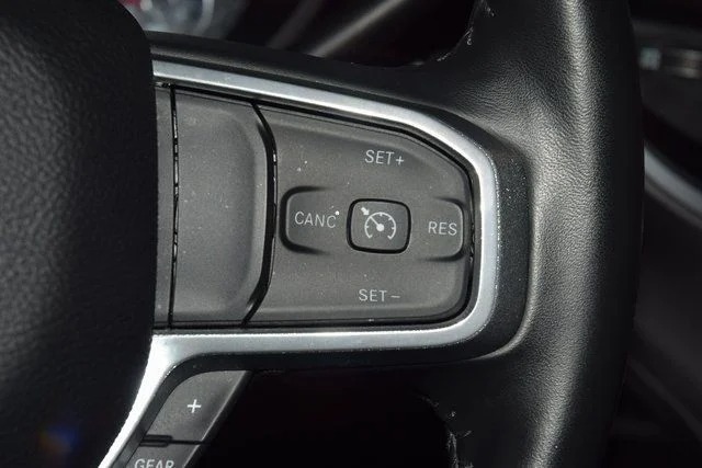 2024-ram-2500-laramie-mega-cab (14)