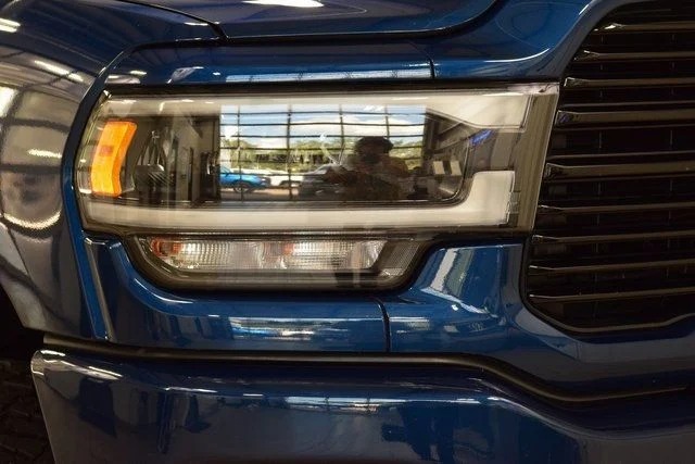 2024-ram-2500-laramie-mega-cab (35)