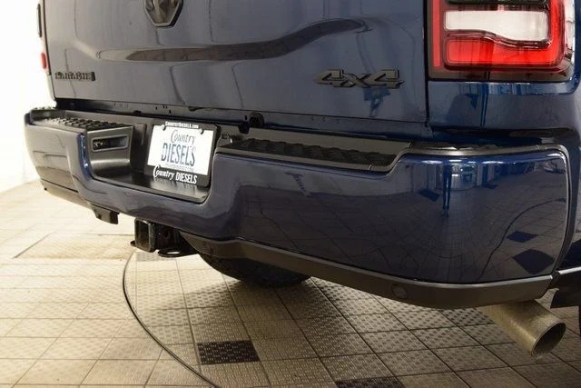 2024-ram-2500-laramie-mega-cab (43)