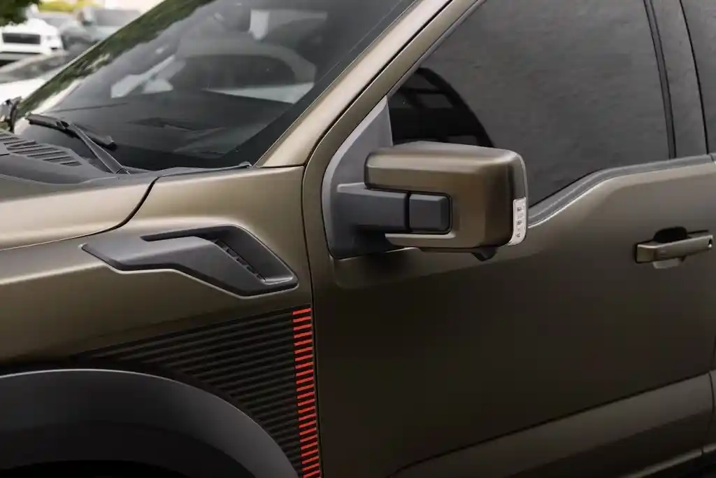 2025-ford-f150-raptor-r-for-sale-south-jordan-city-ut-12