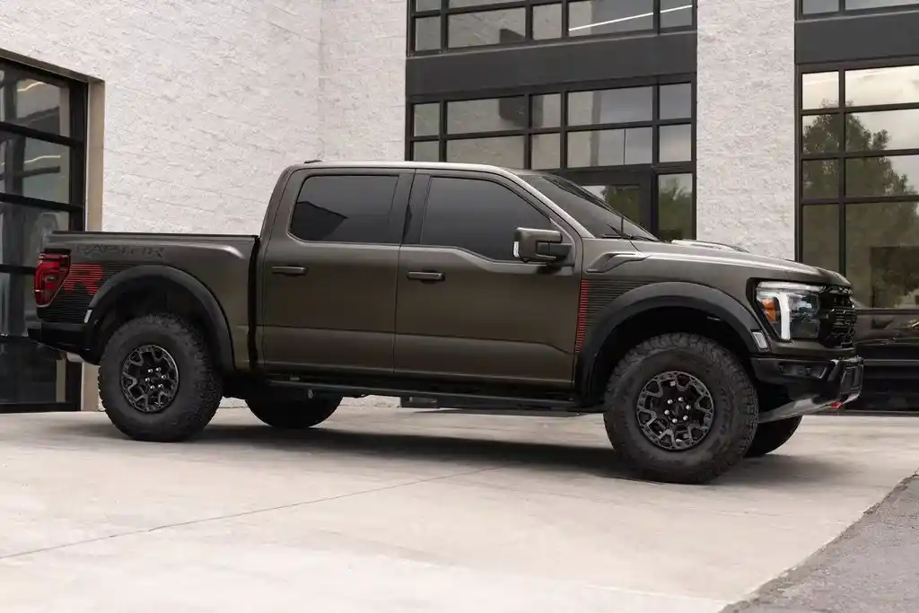 2025-ford-f150-raptor-r-for-sale-south-jordan-city-ut-3