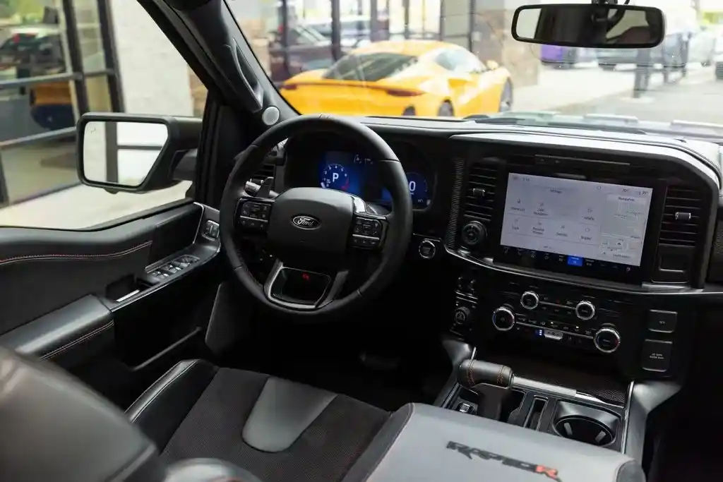 2025-ford-f150-raptor-r-for-sale-south-jordan-city-ut-36