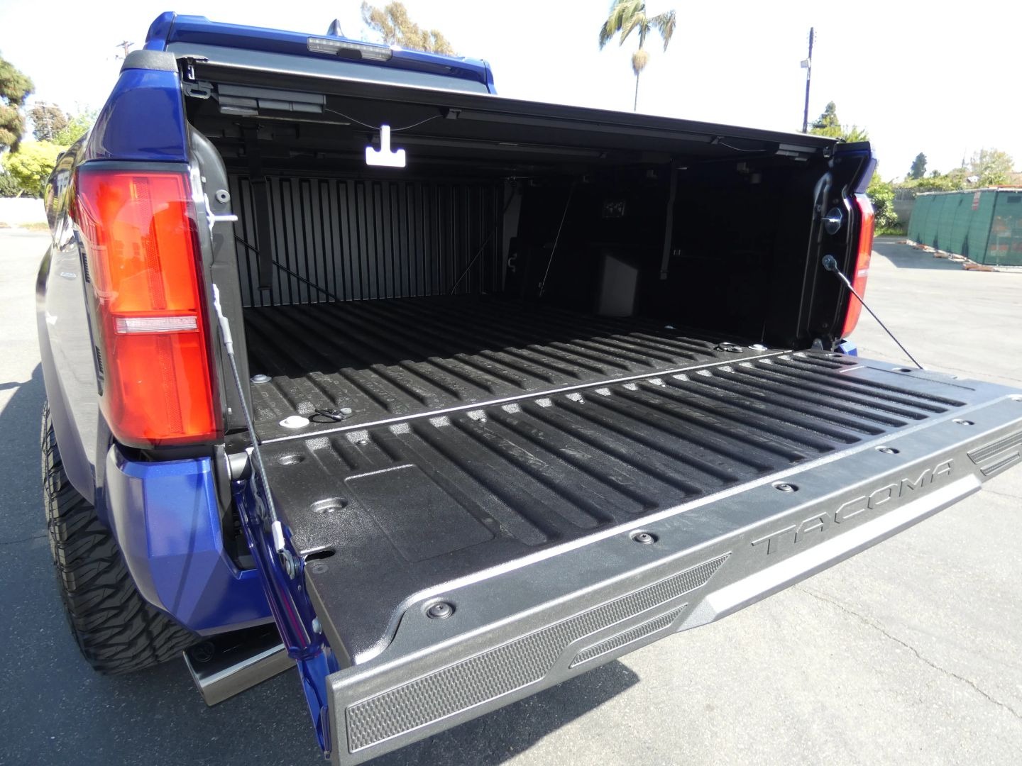 2025-toyota-tacoma-trd-sport-for-sale-costa-mesa-ca-12