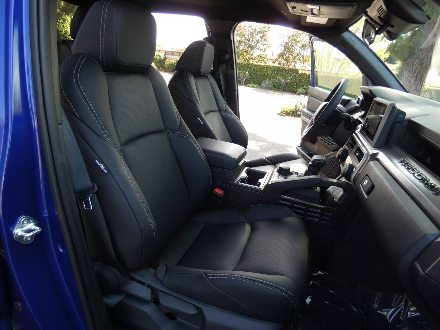 2025-toyota-tacoma-trd-sport-for-sale-costa-mesa-ca-32