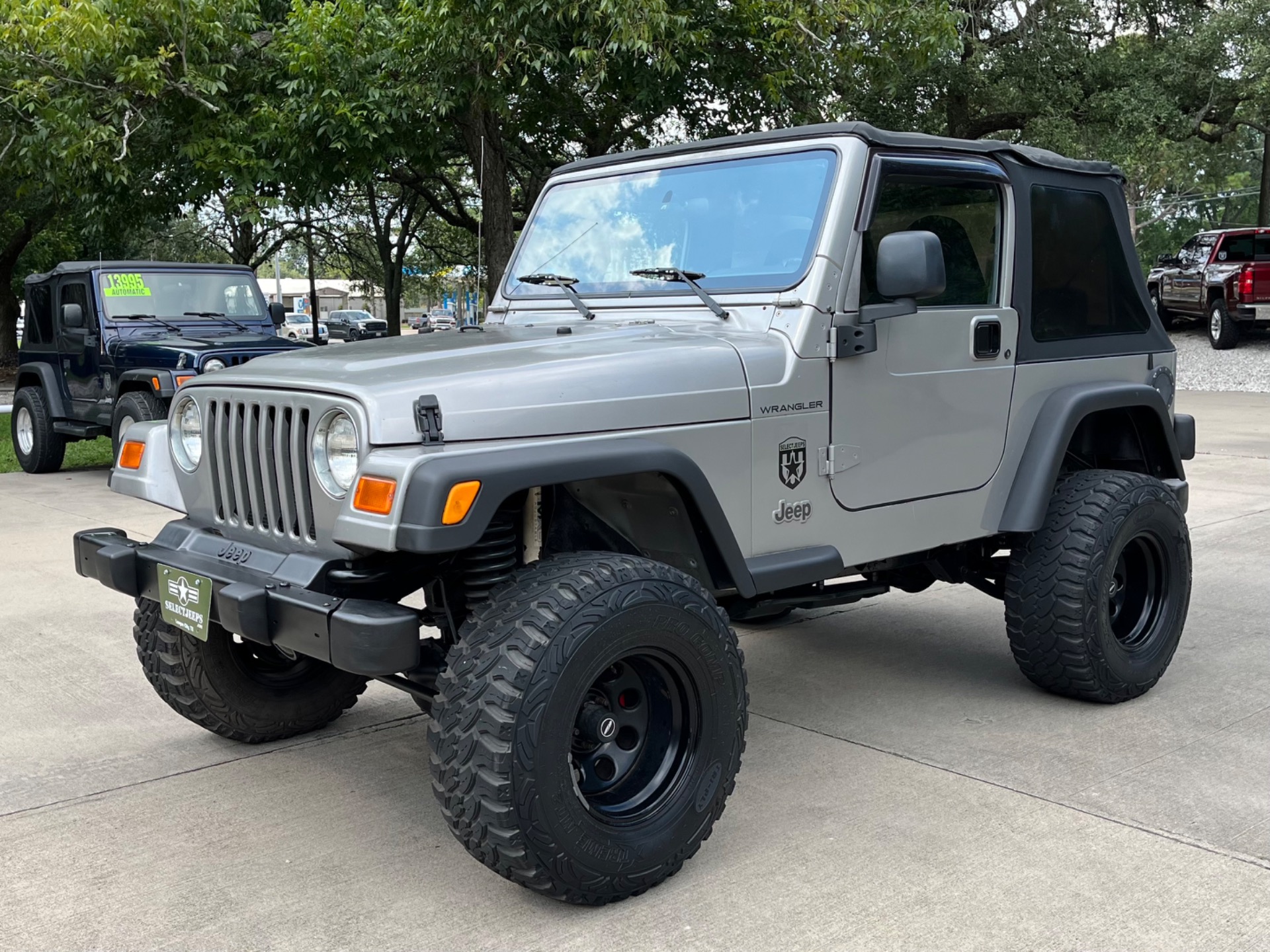 Used-2002-Jeep-Wrangler-X (2)