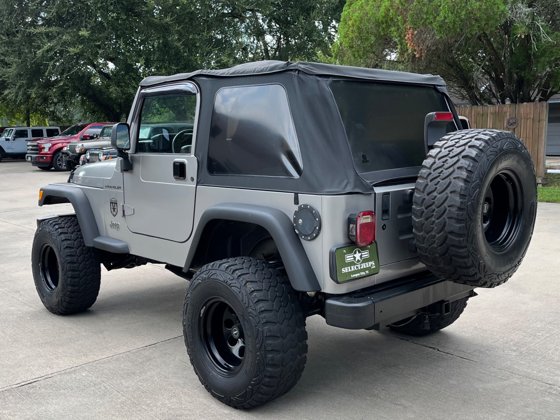 Used-2002-Jeep-Wrangler-X (4)