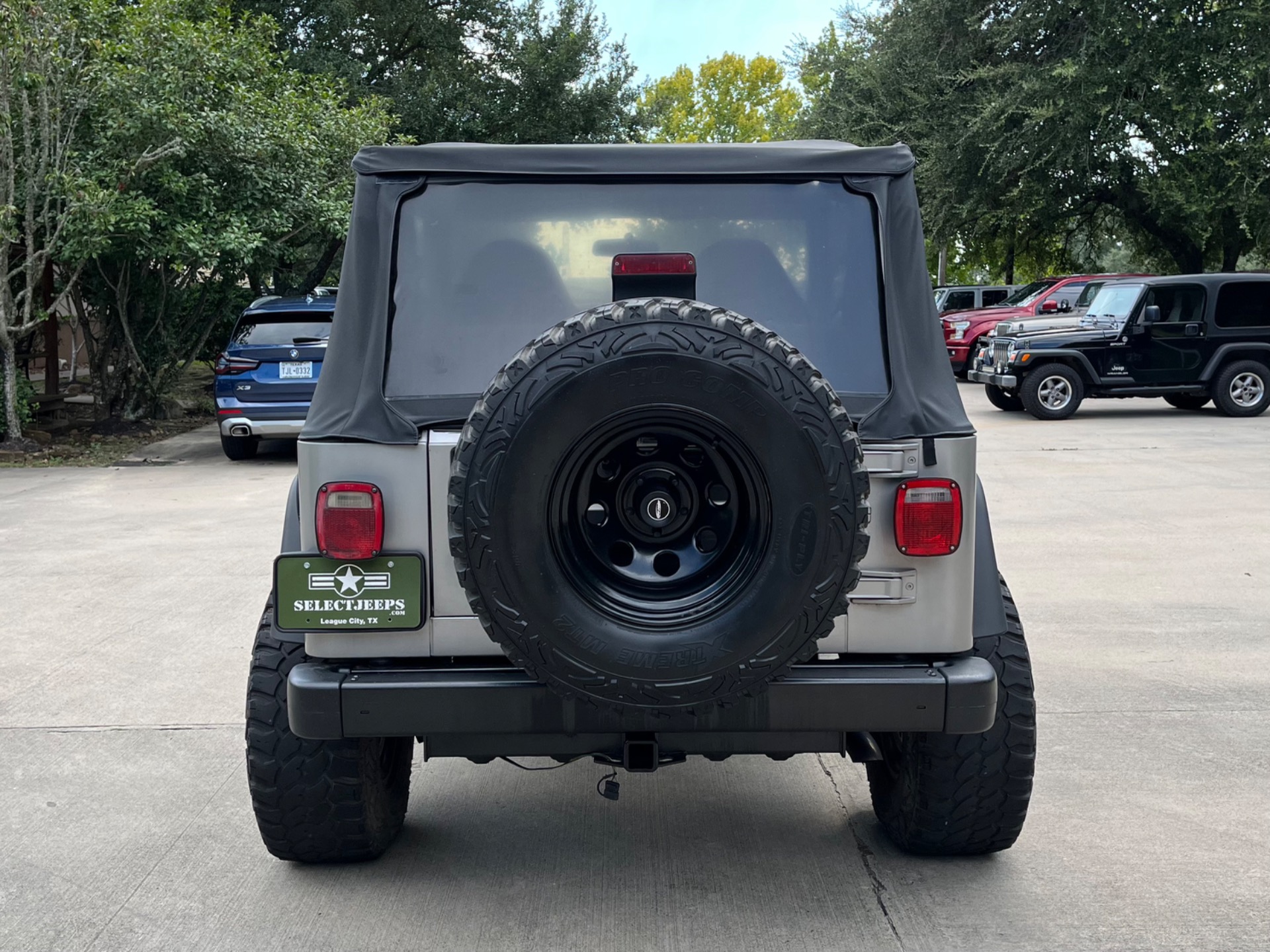 Used-2002-Jeep-Wrangler-X (5)