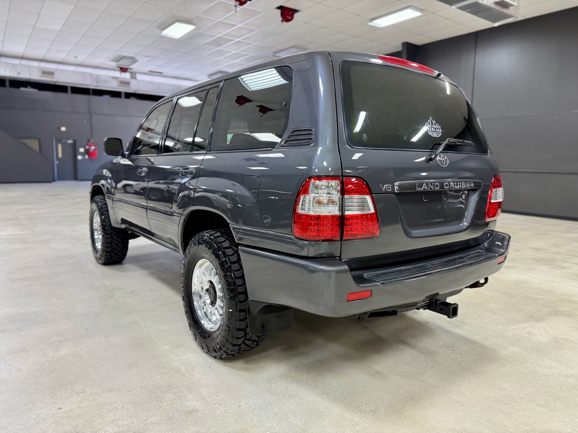 Used-2003-Toyota-Land-Cruiser-100-SERIES-FRESH-BUILD-EXCEPTIONAL-1757632744 (1)