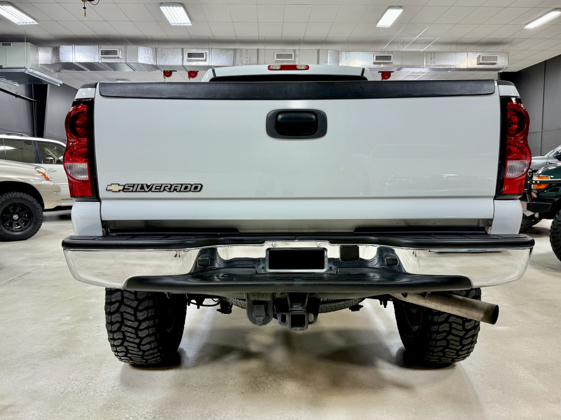 Used-2006-Chevrolet-Silverado-2500HD-DURAMAX-4X4-LT-20K-MILES-1757630266