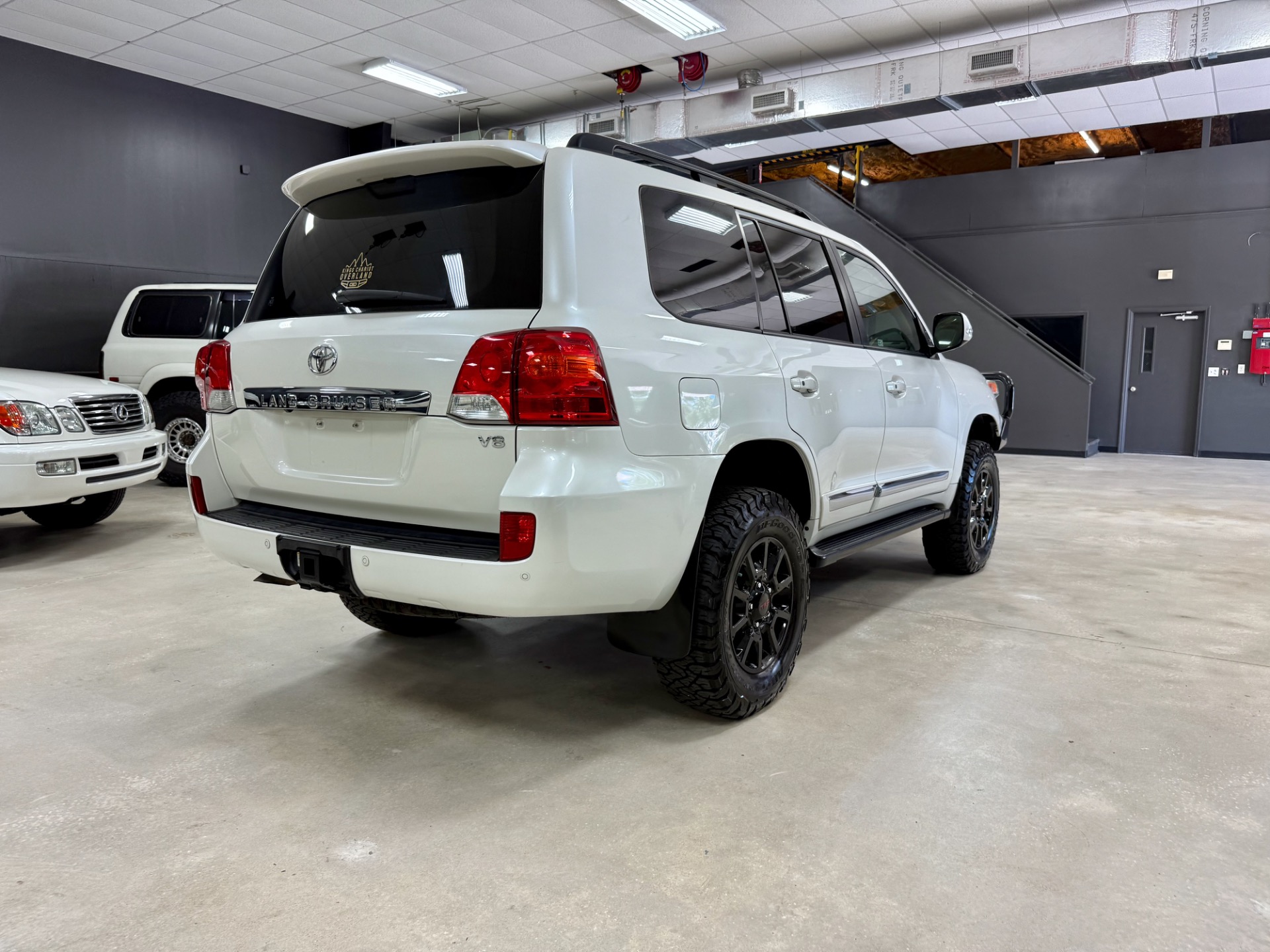 Used-2015-Toyota-Land-Cruiser-200-SERIES-EXCEPTIONAL-BUILD-1758050904