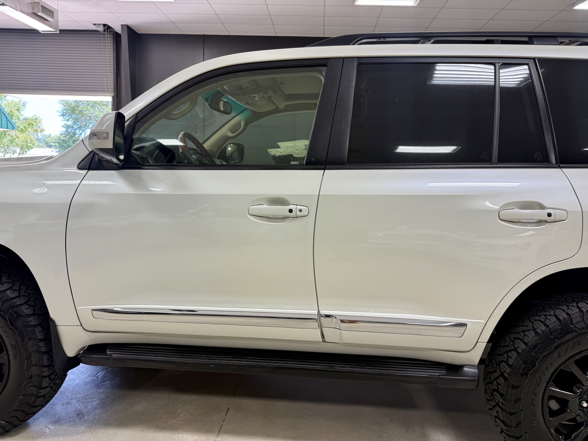 Used-2015-Toyota-Land-Cruiser-200-SERIES-EXCEPTIONAL-BUILD-1758050922