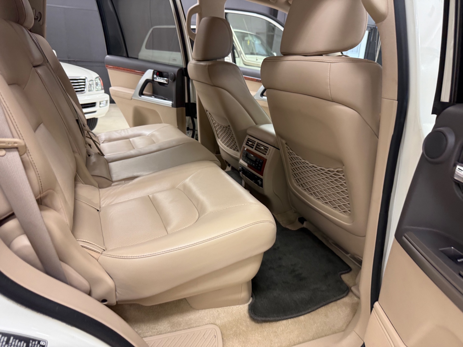 Used-2015-Toyota-Land-Cruiser-200-SERIES-EXCEPTIONAL-BUILD-1758050930