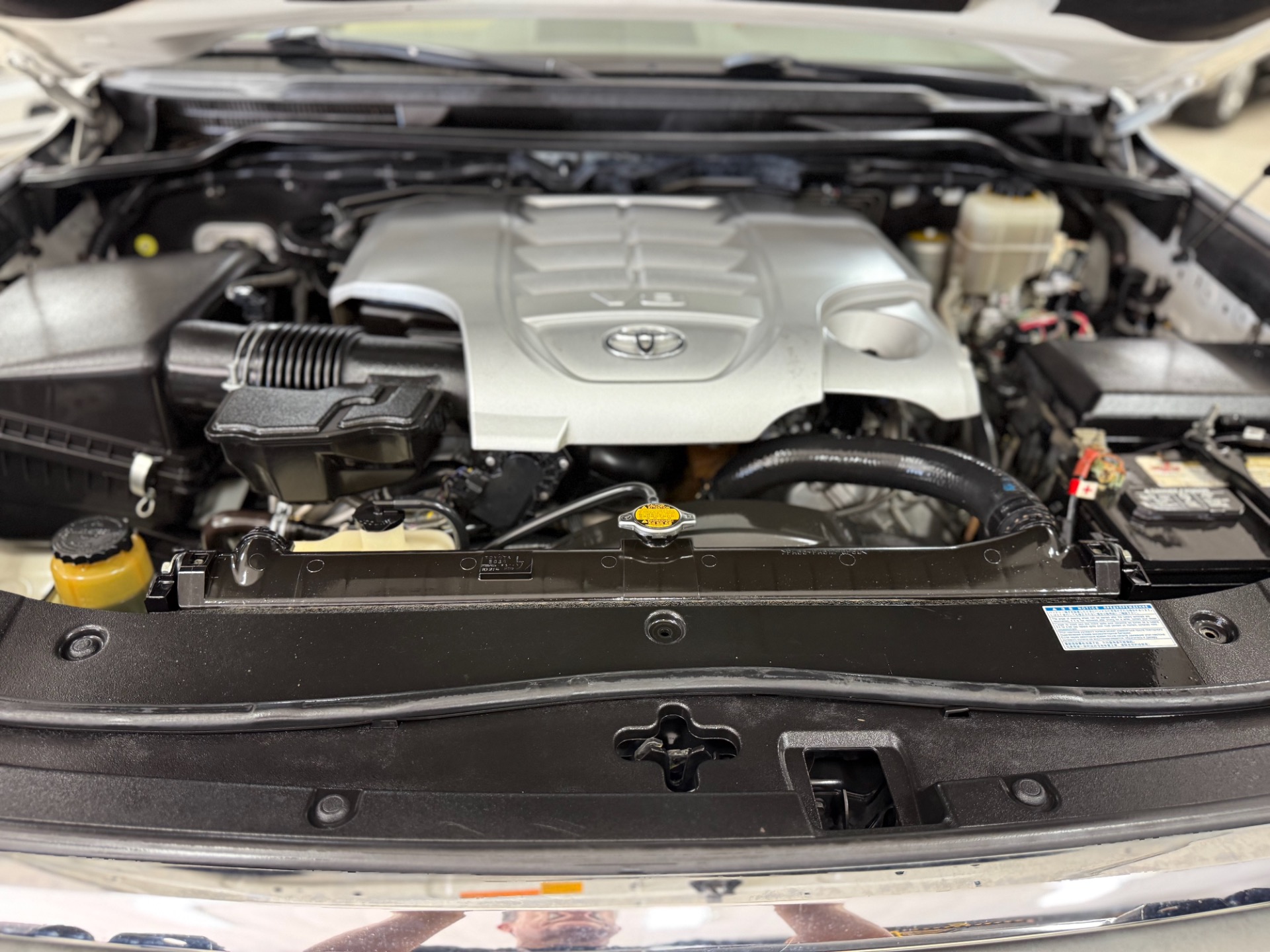 Used-2015-Toyota-Land-Cruiser-200-SERIES-EXCEPTIONAL-BUILD-1758050936
