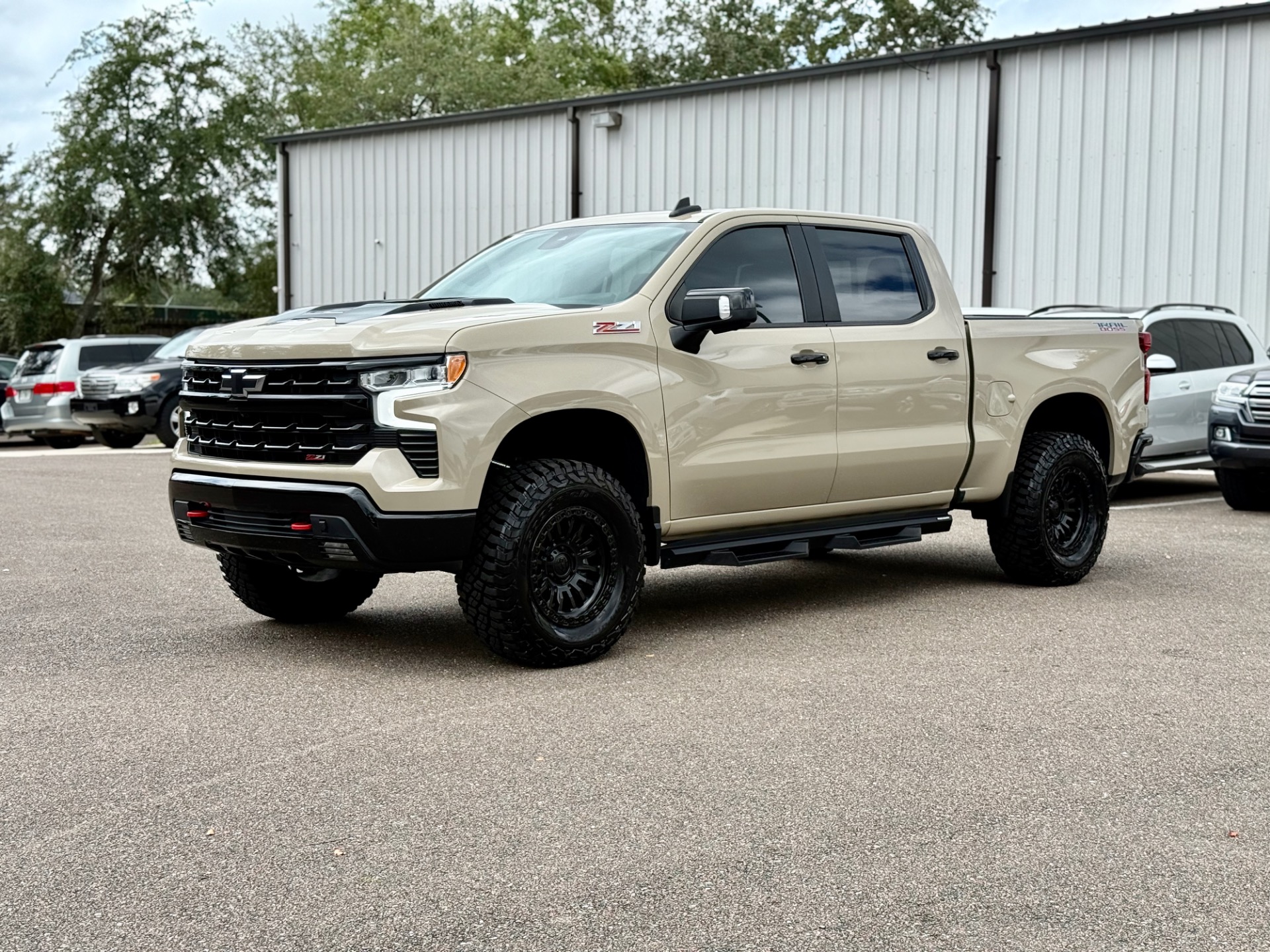 Used-2022-Chevrolet-Silverado-1500-4x4-LIFTED-LT-Trail-Boss-1757102749