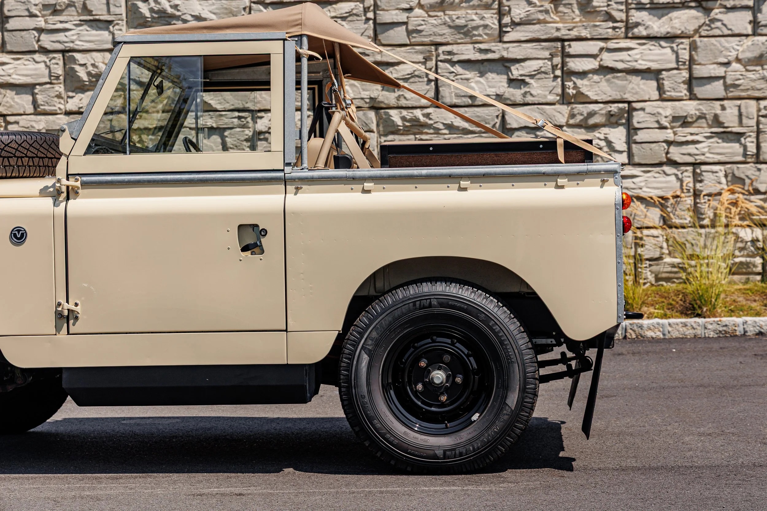 electric-land-rover-series-ii (1)