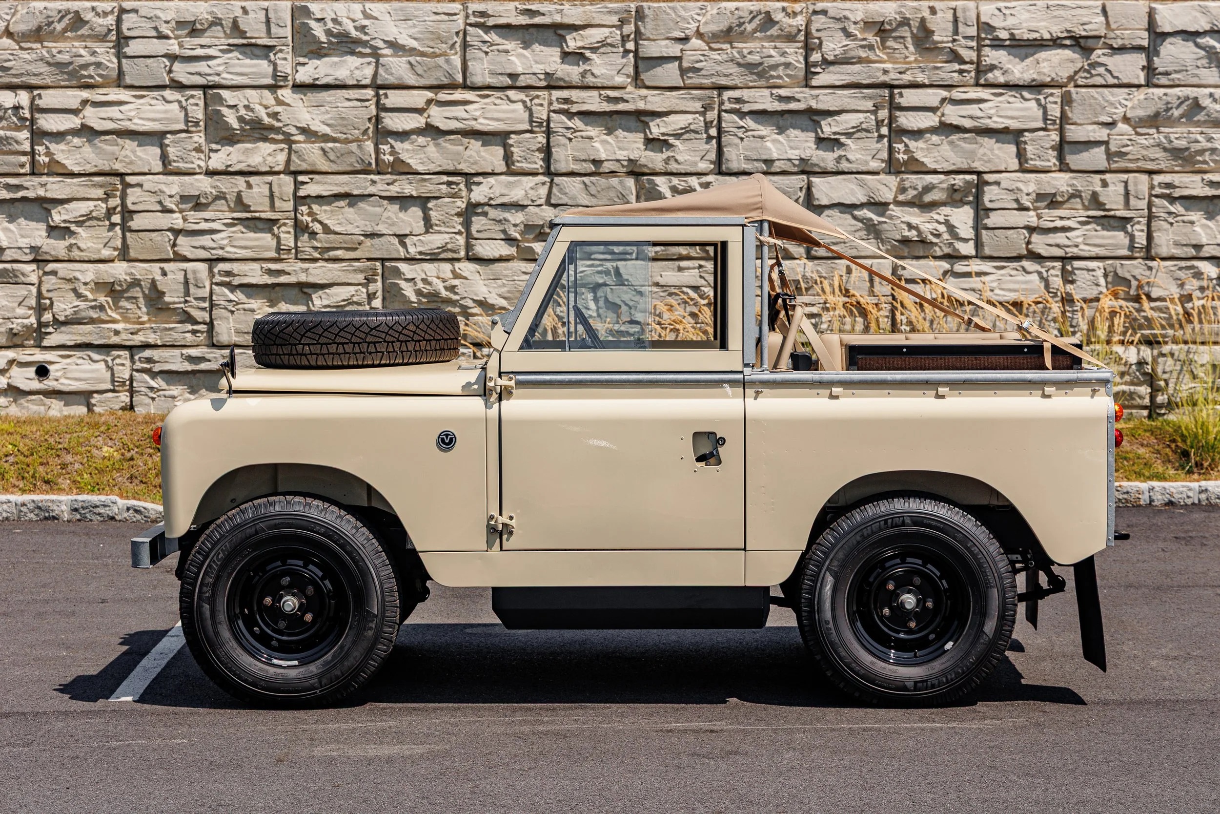 electric-land-rover-series-ii (3)