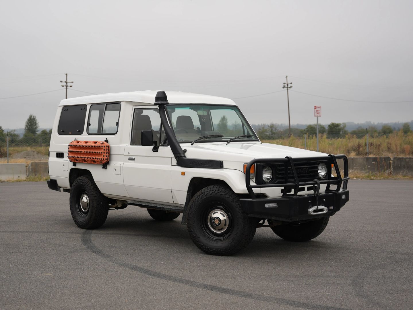 jdm-offroad-toyota-land-cruiser-03