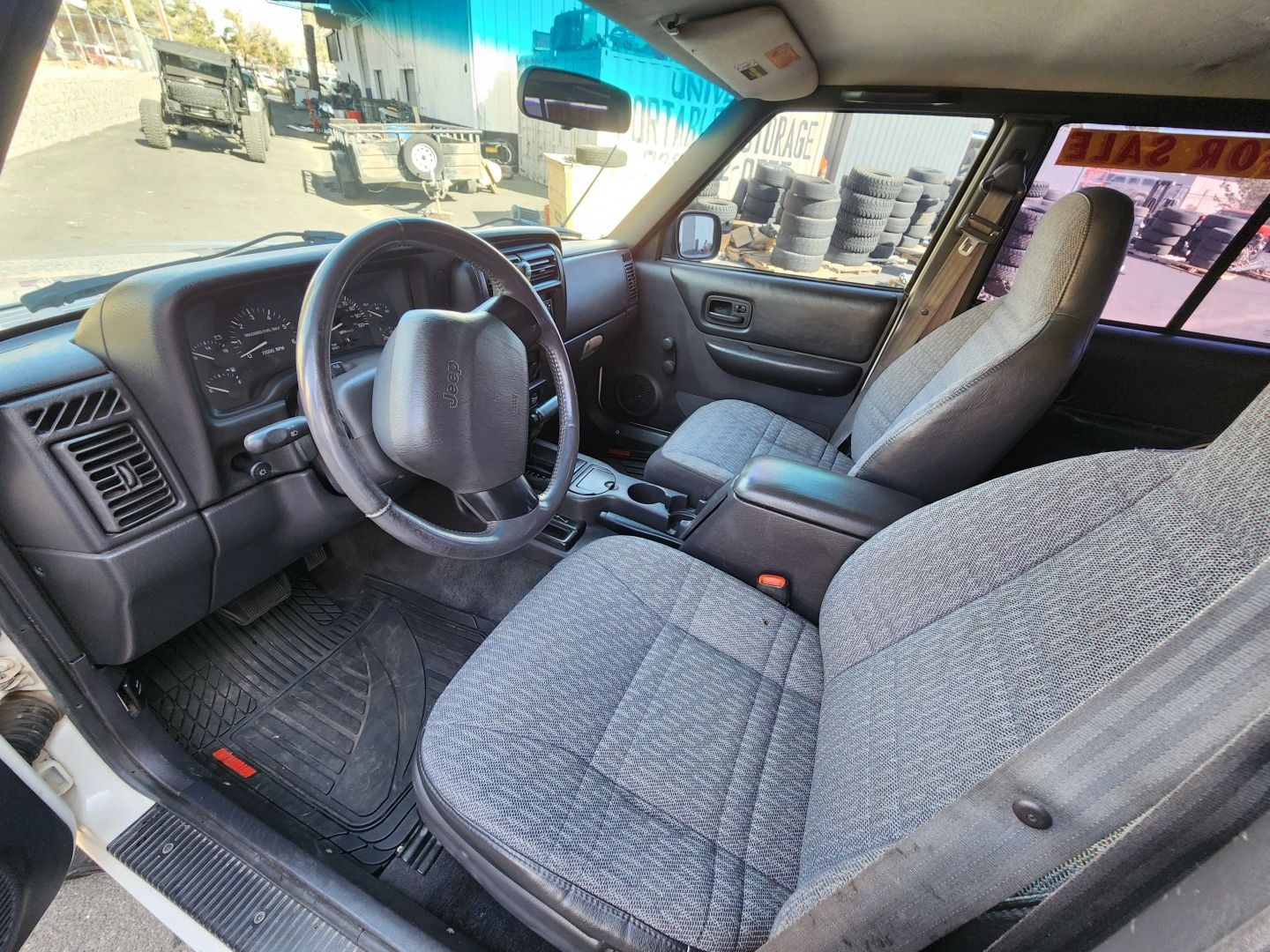 jeep-cherokee-xj-summit-offroad (13)