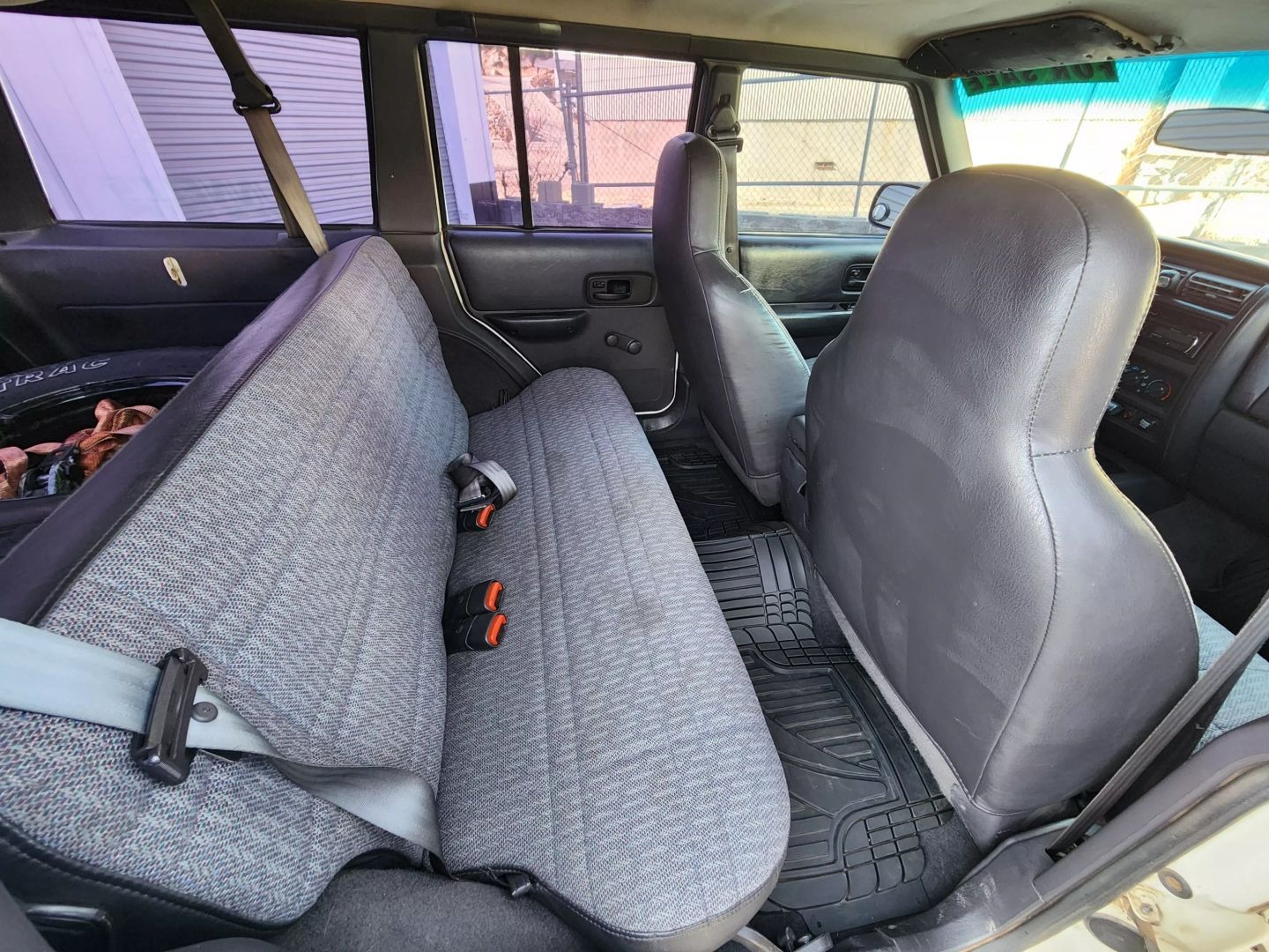 jeep-cherokee-xj-summit-offroad (7)