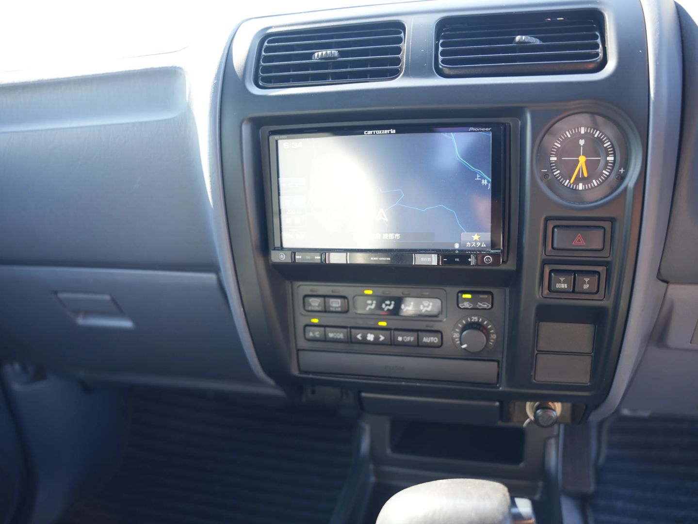 land-cruiser-prado-jdm-offroad-for-sale-28