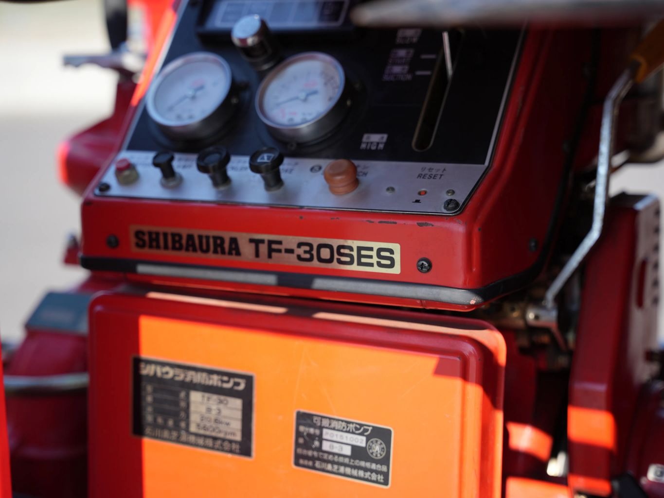 mitsubishi-minicab-firetruck-for-sale (42)