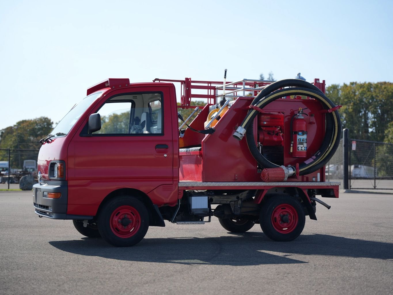 mitsubishi-minicab-firetruck-for-sale (52)