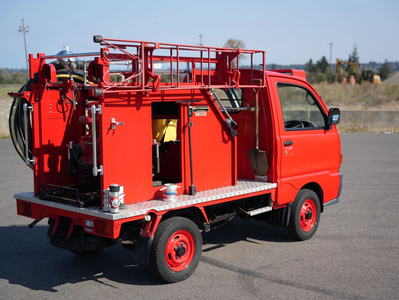 mitsubishi-minicab-firetruck-for-sale (53)