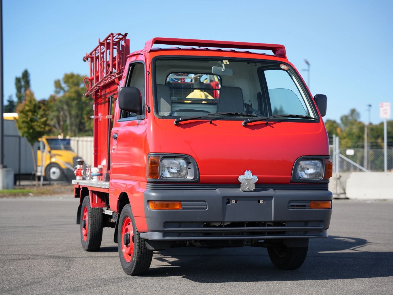 mitsubishi-minicab-firetruck-for-sale (68)