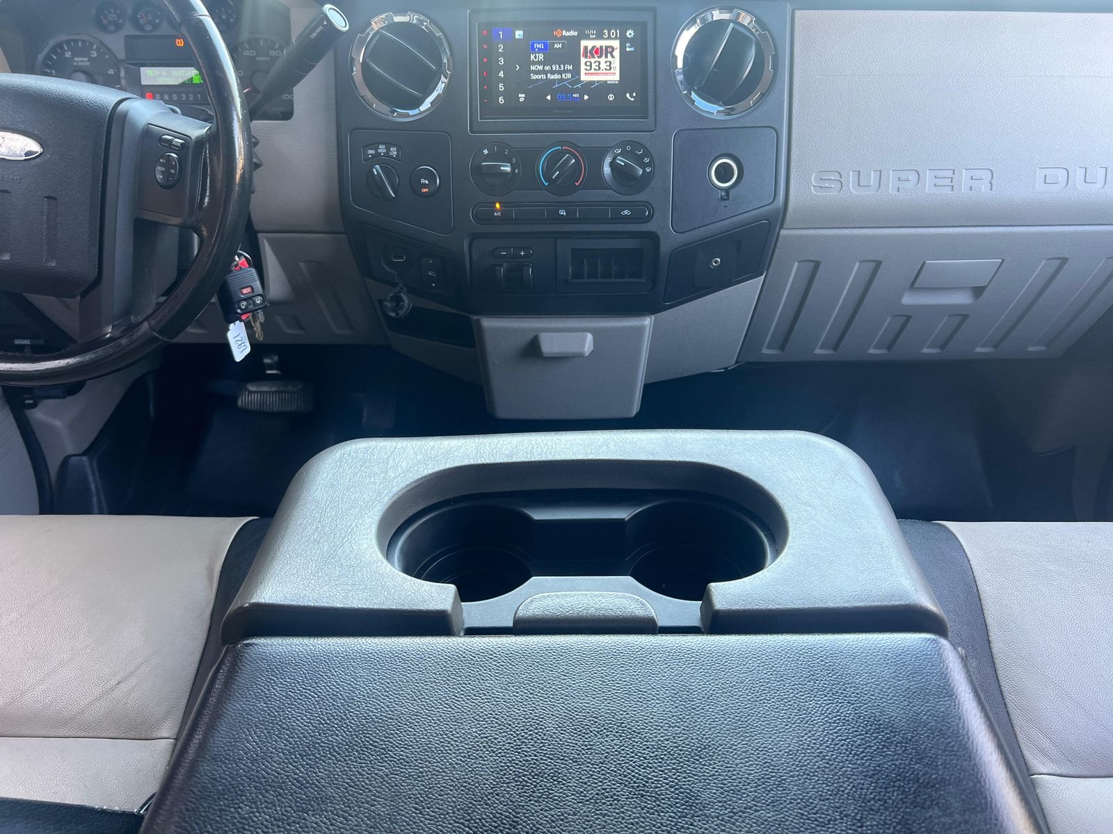 modified-2009-ford-f-350-xlt-for-sale-bonney-lake-wa-17