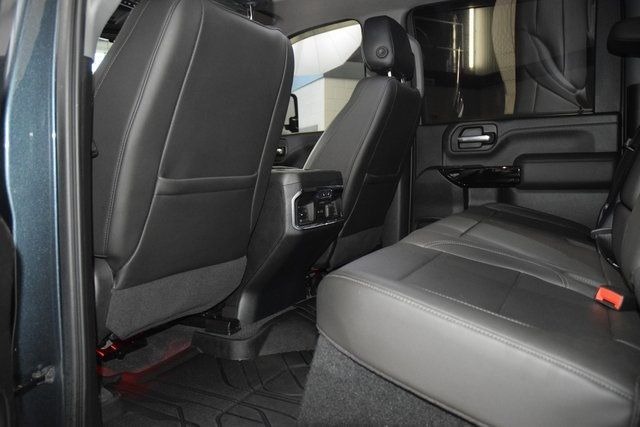 new-2020-chevy-silverado-black-widow (22)