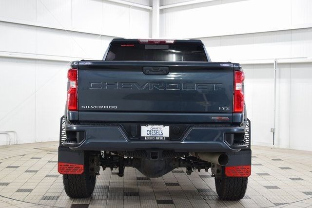 new-2020-chevy-silverado-black-widow (48)
