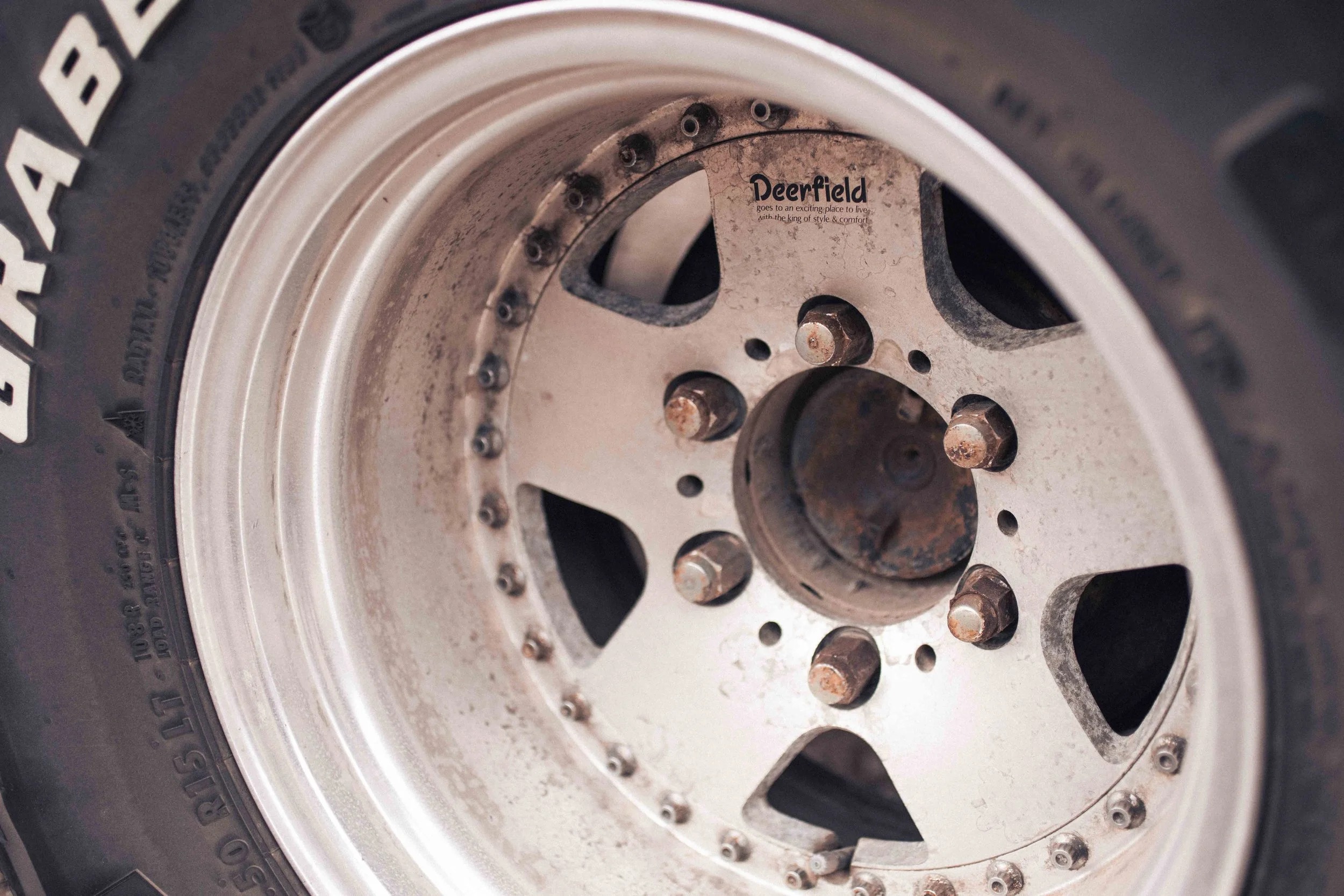 nomadic-van-delica-slater (14)
