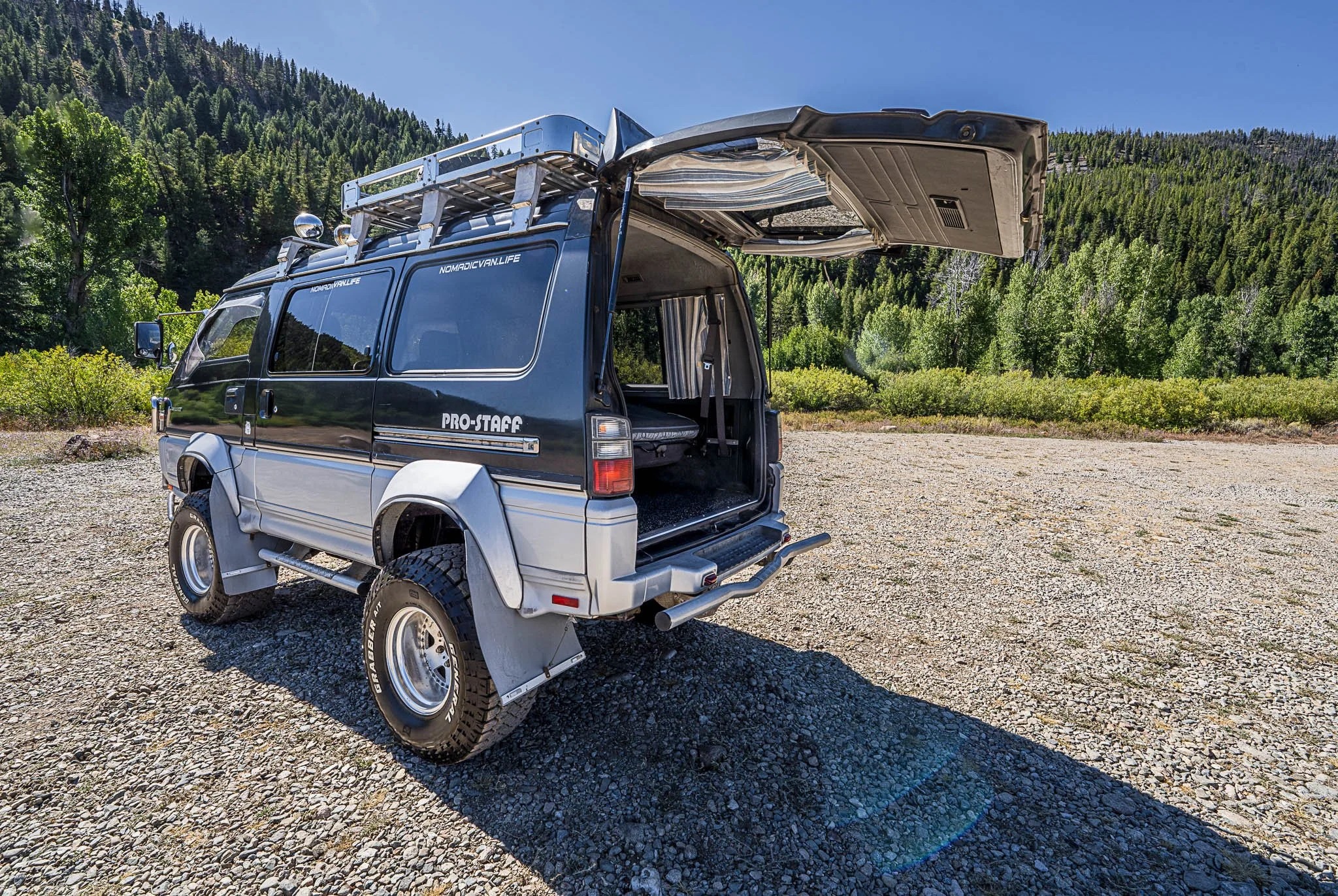 nomadic-van-delica-slater (34)