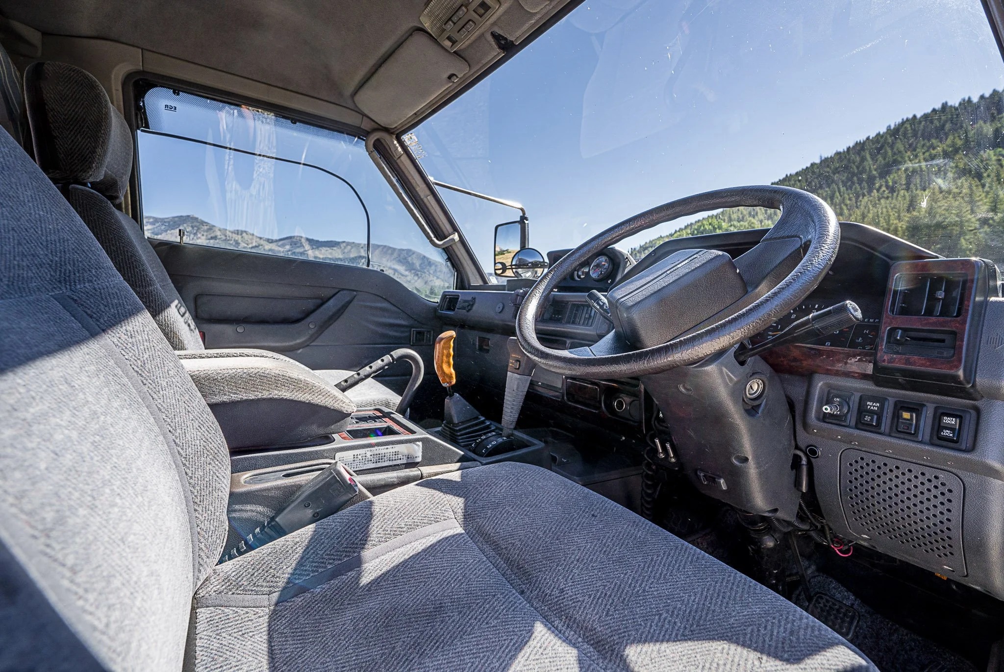 nomadic-van-delica-slater (40)