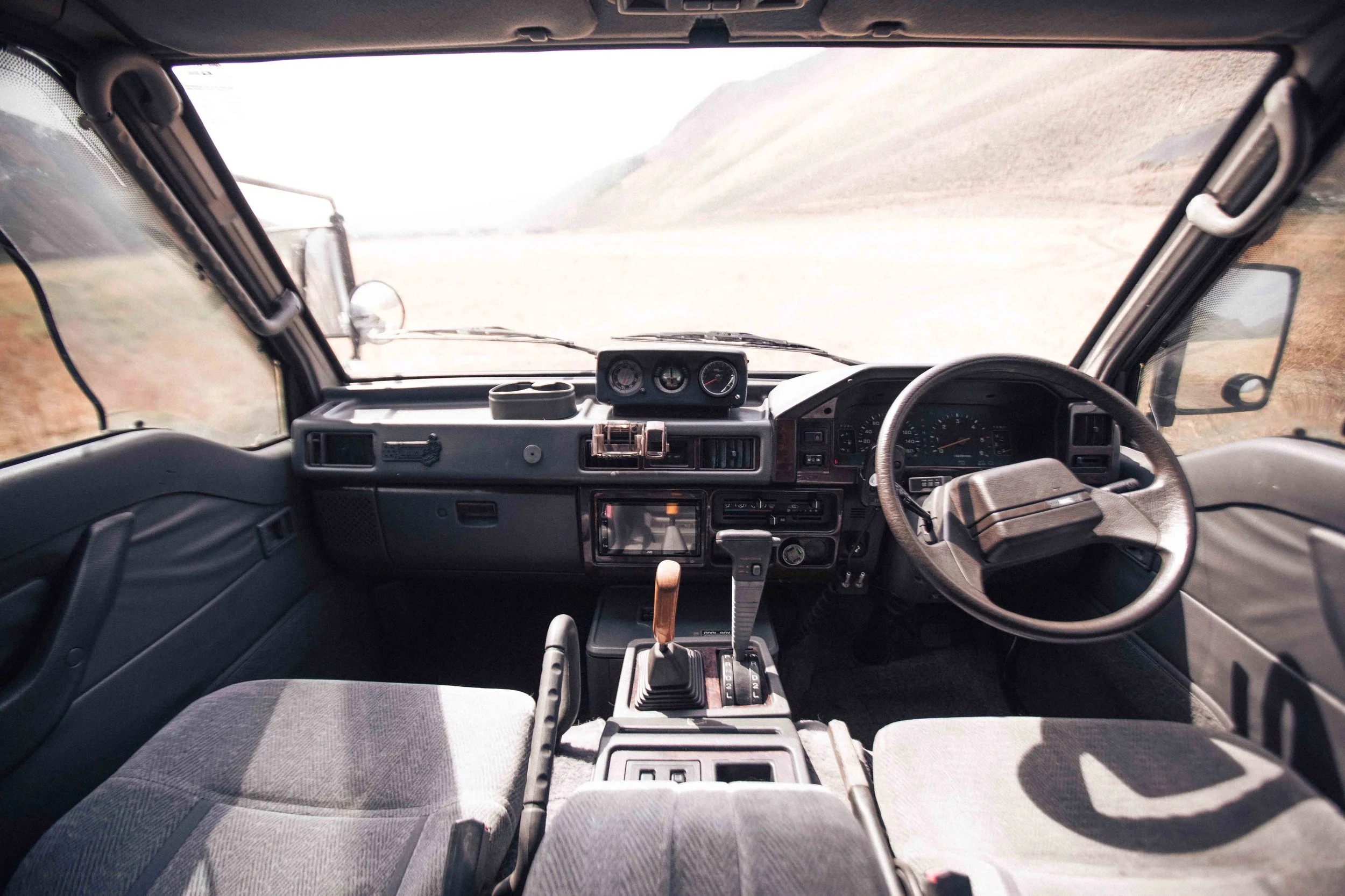 nomadic-van-delica-slater (7)